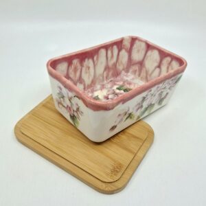 Võitoos "Õunapuuõied"